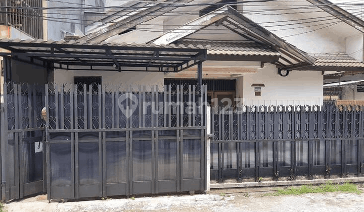 Rumah 2 Lantai Harga Dibawah NJOP Strategis di Jelambar Jakbar Rumah 2 Lantai Harga Dibawah NJOP Strategis di Jelambar Jakbar