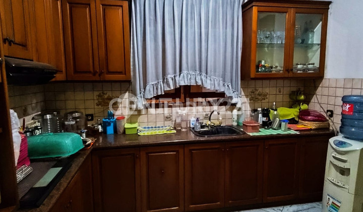 Nice 2-Story House in Rawamangun, East Jakarta S7520 2