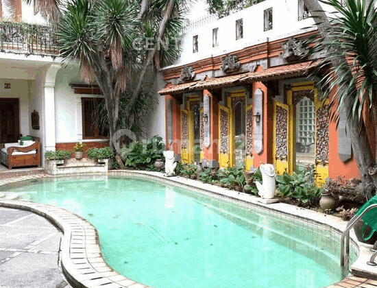 Rumah Mewah 2 Lantai Ada Swimming Pool di Ampera S9304