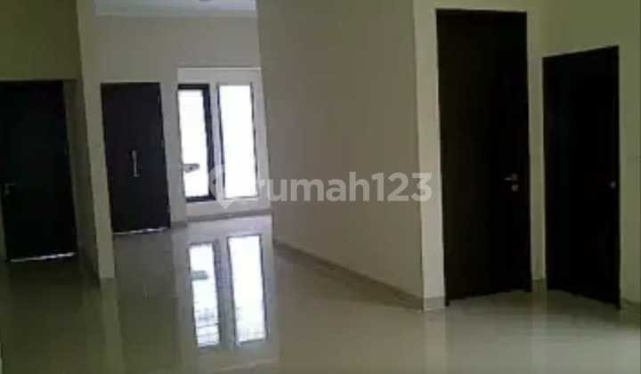 2-Story House Ready to Occupied and Well-Maintained in Pondok Kelapa, East Jakarta 2