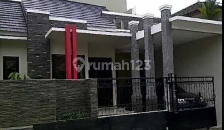 Rumah 2 Lantai Siap Huni dan Terawat di Pondok Kelapa Jakarta Timur Rumah 2 Lantai Siap Huni dan Terawat di Pondok Kelapa Jakarta Timur