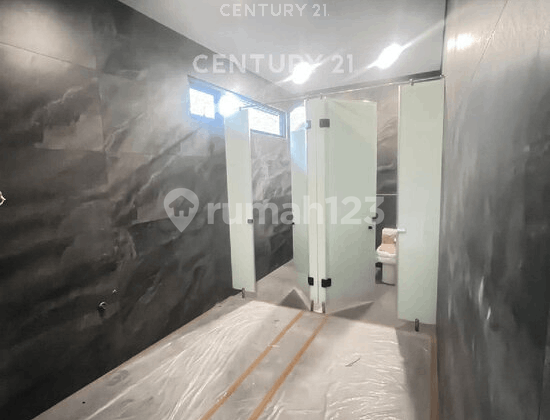 Rumah Luas Baru Renov Lokasi Sangat Strategis di Jagakarsa S9303 2