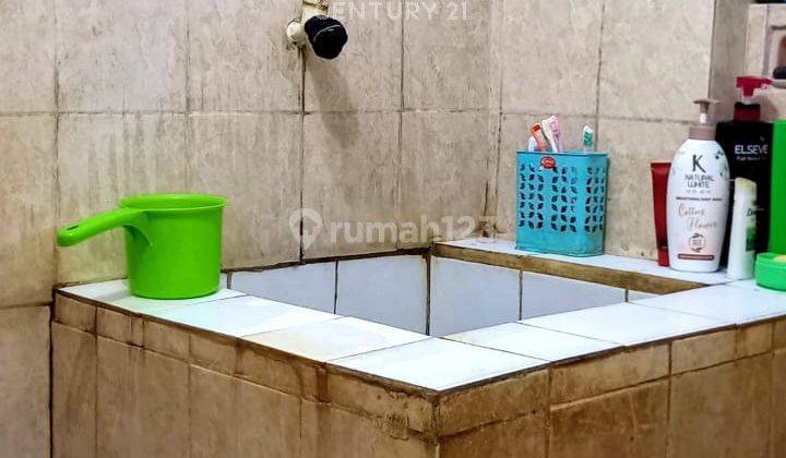 Rumah Dekat Stasiun Dan Akses Umum Di Matraman S8057 2