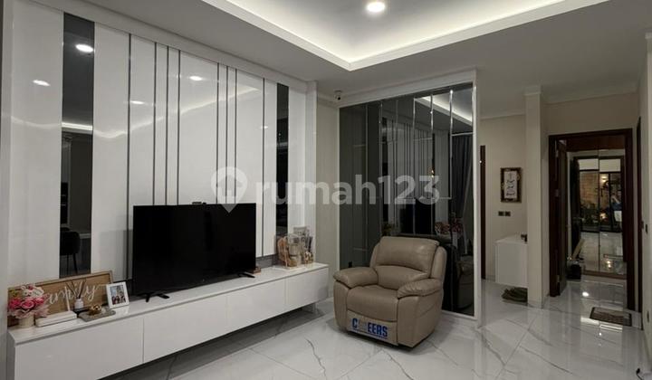 Dijual Rumah Full Furnished di Nykka Alam Sutera