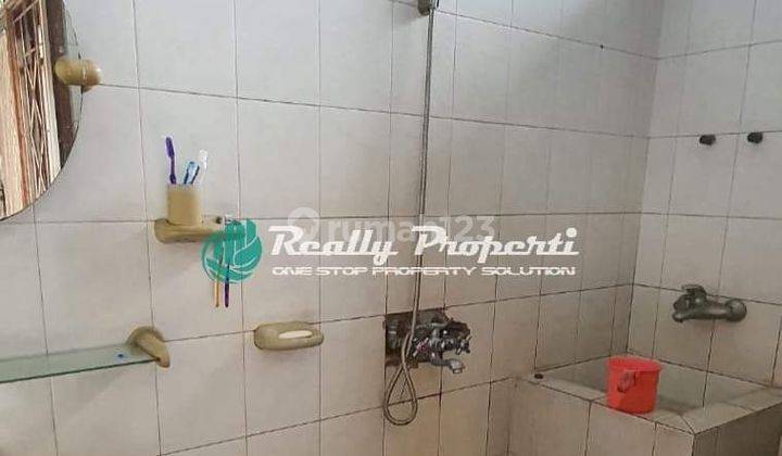 Rumah 2 Lantai dengan Tanah Luas di Setu Cipayung Jakarta Timur 21
