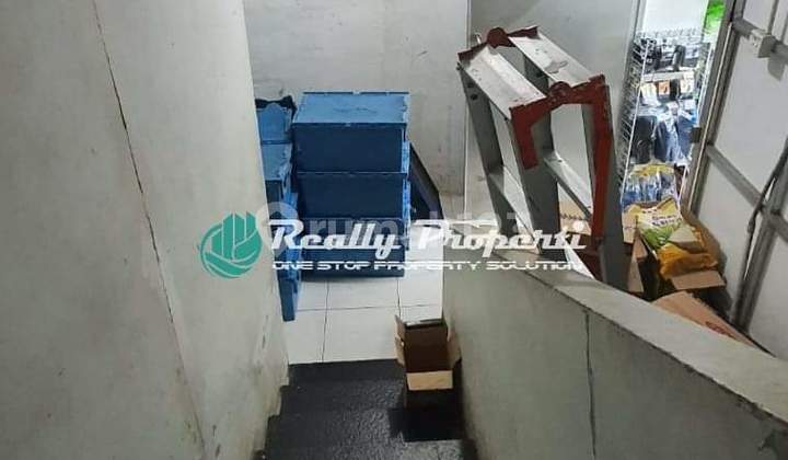 Disewakan Ruko di Ruko Sentra Niaga Ahmad Yani Bekasi 8