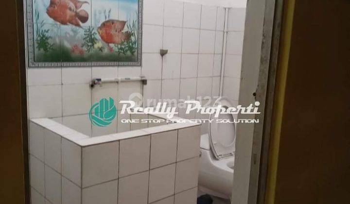 Rumah di Jalan Jatimakmur Pondok Gede Bekasi 11