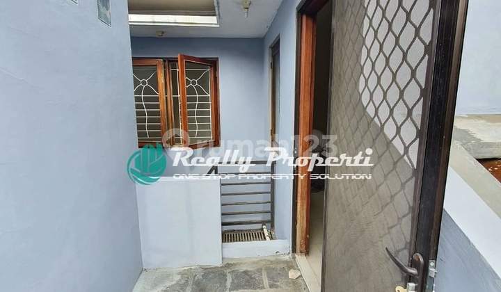 Rumah dalam Cluster bambu apus Cipayung jakarta timur 27