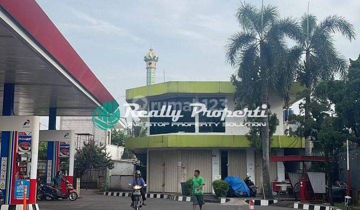 Ruko dalam SPBU di Jalan Raya Cibubur Bekasi 7