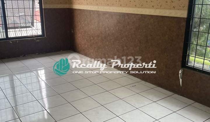 Ruko dalam SPBU di Jalan Raya Cibubur Bekasi 11