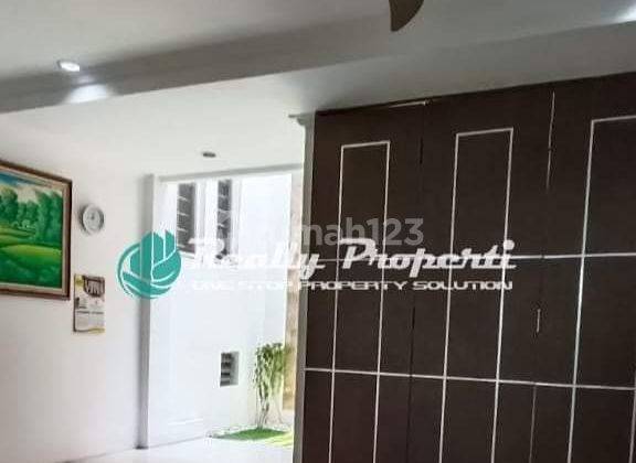 Rumah Full Furnished  3 1/2 Lantai di Setu Cipayung Jakarta Timur 9