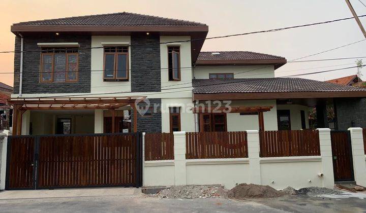 Rumah Gaya Jepang Full Furnished  Petukangan Jakarta Selatan 1