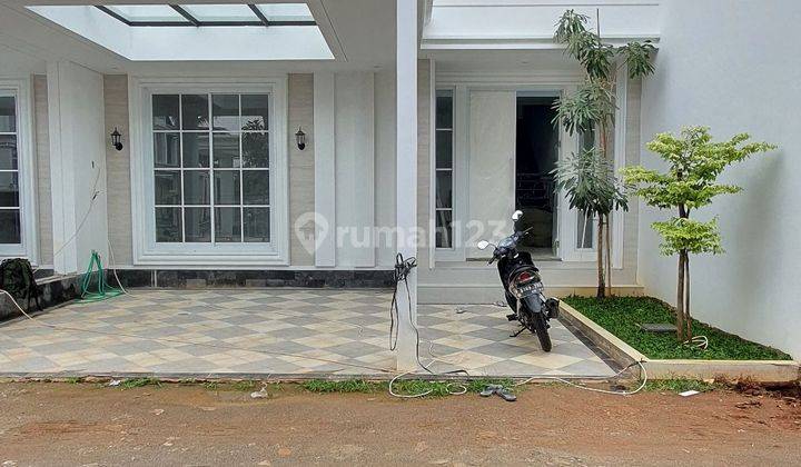 Rumah Baru Modern Classic diBambu Apus Cipayung Jakarta Timur 1