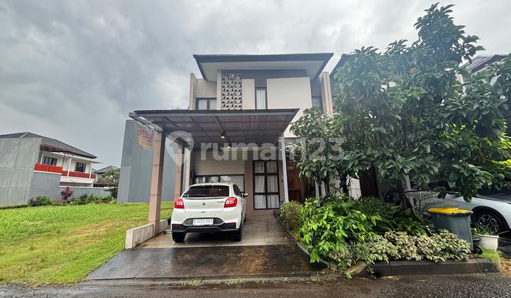Dijual Rumah 2 Lantai Full Furnished 2 Lantai Grandwisata Lokasi Sangat Strategis