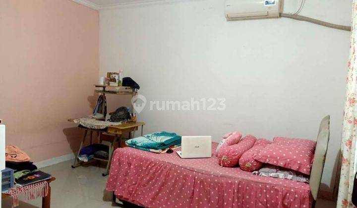 Dijual Rumah 3 Kamar Tidur, Luas 270 M2 Lokasi Strategis Kota Bekasi Bulak Kapal 2