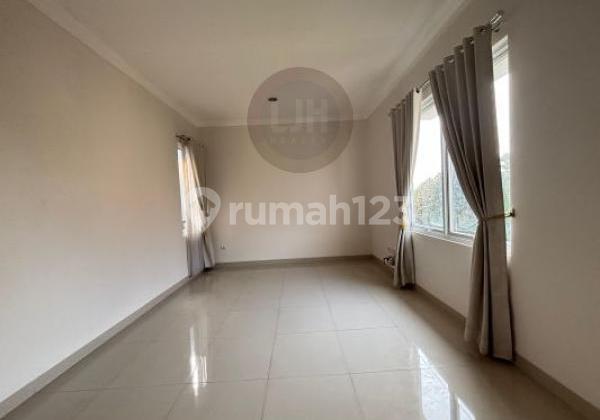 Grand Wisata House 4+1 Bedrooms Semi Furnished garden view only 300m from Living World Mall Grand Wisata Bekasi. Grand Wisata House 4+1 Bedrooms Semi Furnished garden view only 300m from Living World Mall Grand Wisata Bekasi.