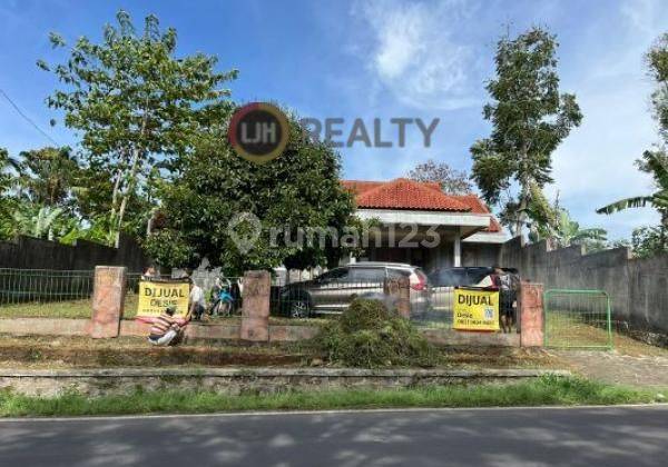 Villa Pinggir Jalan Utama Wanayasa, Luas Tanah 1.000m2, 3+1 Kamar Tidur, 3,7 KM dari Alun-alun Wanayasa Purwakarta 1