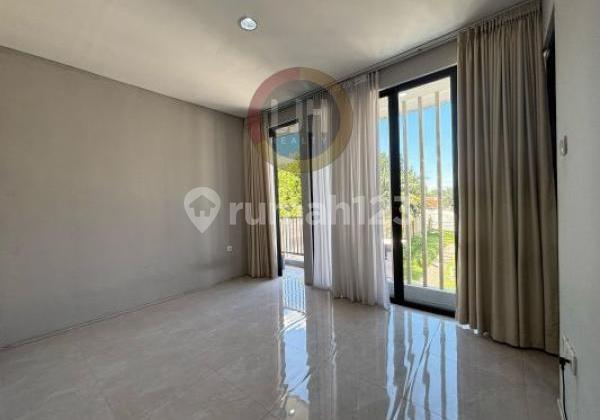 Rumah Grand Wisata Siap Huni, 2 Lantai, Kamar 3, Posisi Pojok, Bisa Cash maupun KPR, Akses Langsung Tol Tambun Grand Wisata Bekasi 2