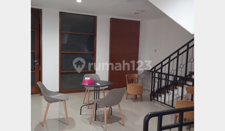 Disewa Cepat Ruko 3,5 Lantai Lokasi Prima Pondok Indah