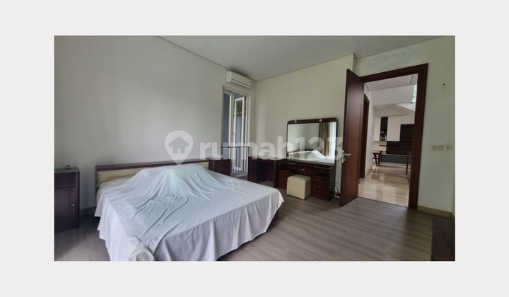 For Rent Luxury 3-Story House in Pondok Indah 2