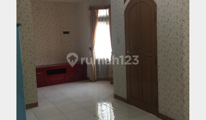 For Sale Cheap Well-Maintained House in Eramas 2000 Complex, Cakung 2