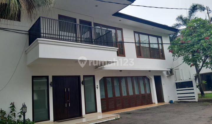 Disewa Town House One Gate System Lokasi Pejaten 1