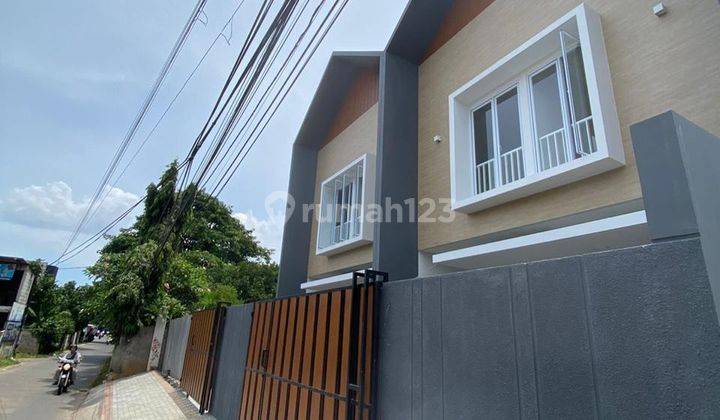 Dijual Town House Murah Bintaro Sektor 9  2