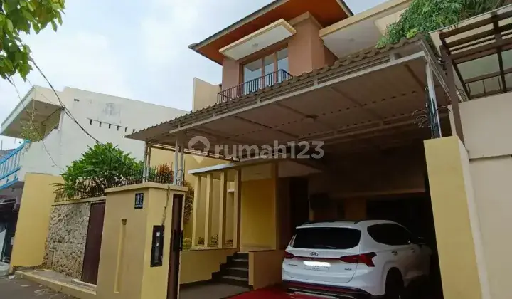 Dijual Murah Rumah Lokasi Kemang Jakarta Selatan 1