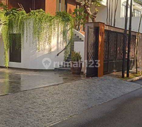 Dijual Rumah Brand New Lokasi Permata Hijau 1