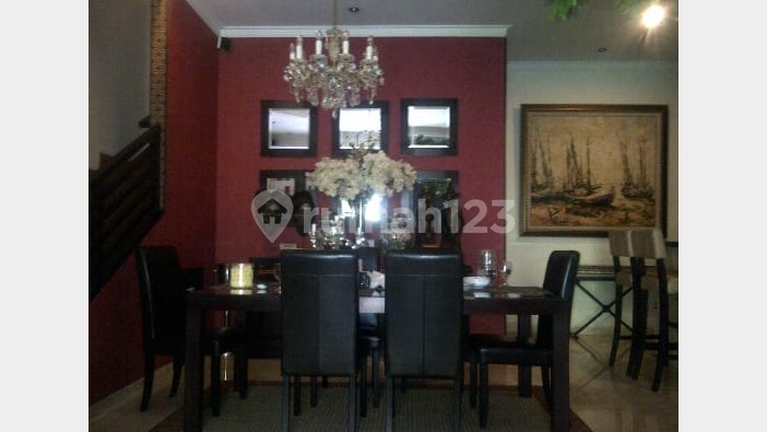 For Sale Cheap Fast 3.5 Story House Menteng Central Jakarta For Sale Cheap Fast 3.5 Story House Menteng Central Jakarta