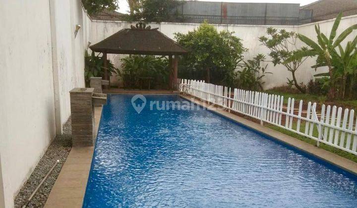 Dijual Rumah Luas Bisa Untuk Usaha di Antasari 1