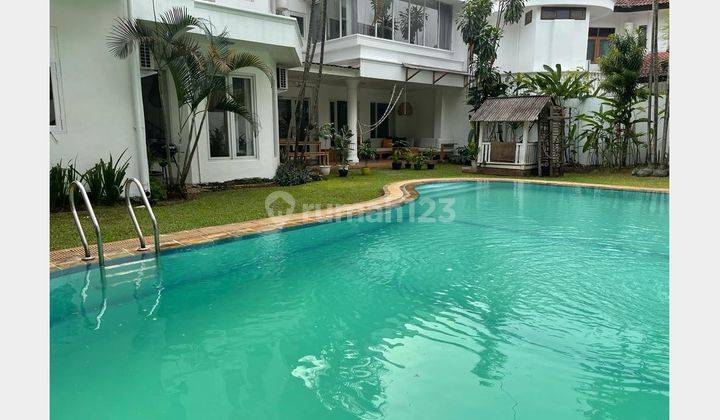 kolam renang dijual murah rumah town house