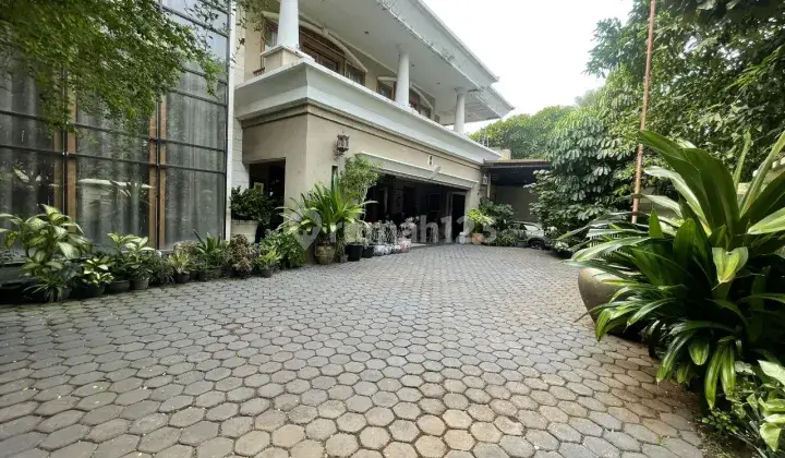 Dijual Rumah Mewah Lokasi Elite Simprug Jakarta 1