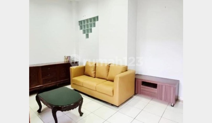 For Quick Sale: Serene Townhouse in Cinere, Near Toll Road 2