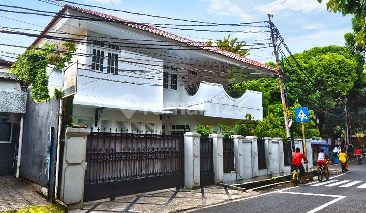 Dijual Cepat Rumah Lokasi Strategis Tanah Kusir Cocok untuk Usaha