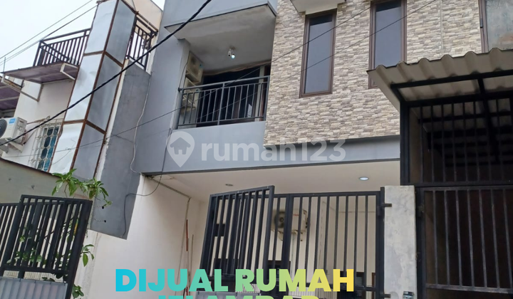 Dijual Rumah 3 Lantai Di Jelambargrogolpetamburan - Jakarta Barat Shm