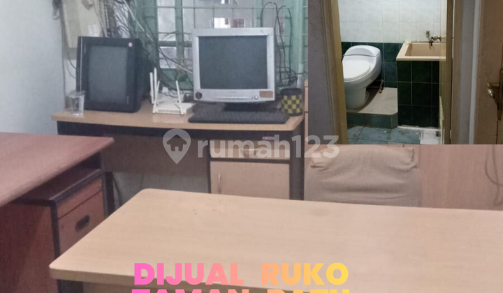For Sale 3-Story Shop House in Taman Ratu Duri Kepa, Kebon Jeruk - West Jakarta 2