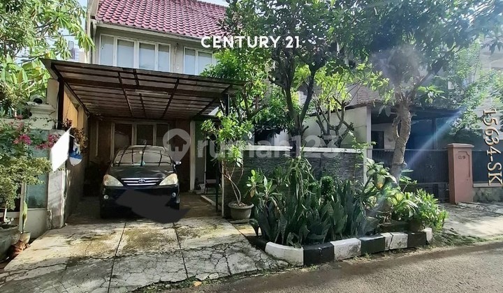 For Sale House in Lebak Bulus Complex, South Jakarta