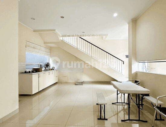 Hot Sale Rumah Siap Huni Discovery Bintaro Jaya Hot Sale Rumah Siap Huni Discovery Bintaro Jaya