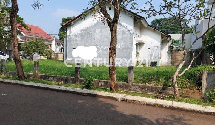 Rumah Butuh Renovasi Sudah Terpecah Jadi 3 Kavling Datar 2