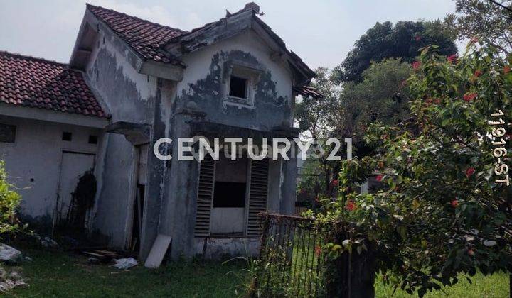 Rumah Butuh Renovasi Sudah Terpecah Jadi 3 Kavling Datar 1