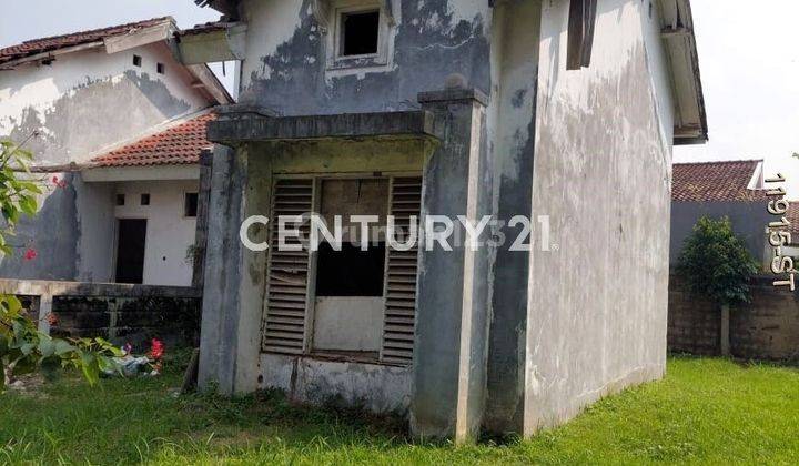 Rumah Butuh Renovasi Sudah Terpecah Jadi 3 Kavling Datar 1