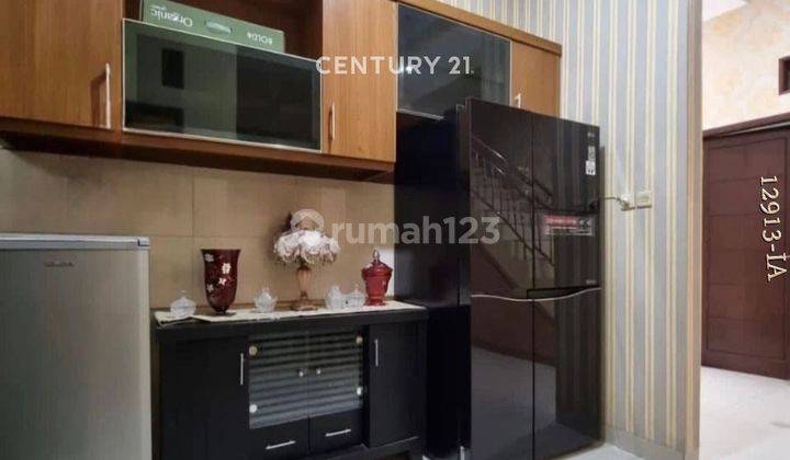 Rumah Hook Dalam Town House Siap Huni Asri Nyamam Di Ciganjur 2