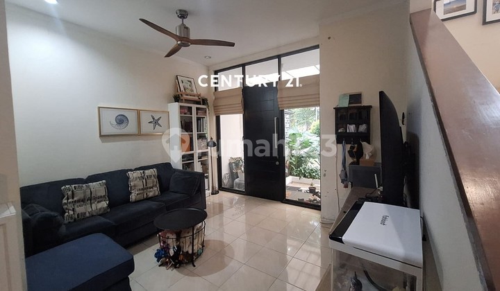 Dijual Cepat Rumah Di Bintaro Sektor 9 Lokasi Strategis 