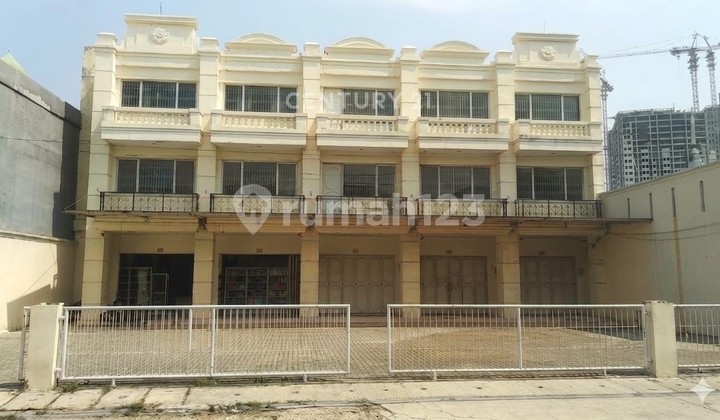 Sold Fast, Adjacent Shophouses: 5 Strategic Shophouses in East Bekasi 1