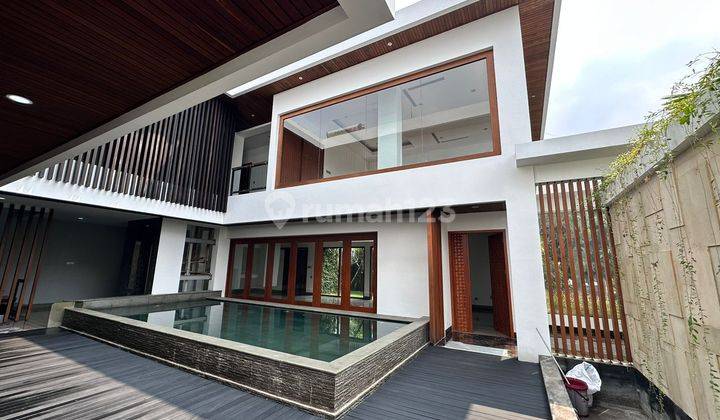 Rumah Brandnew Mewah Tropical Modern Strategis Di Pondok Indah  1