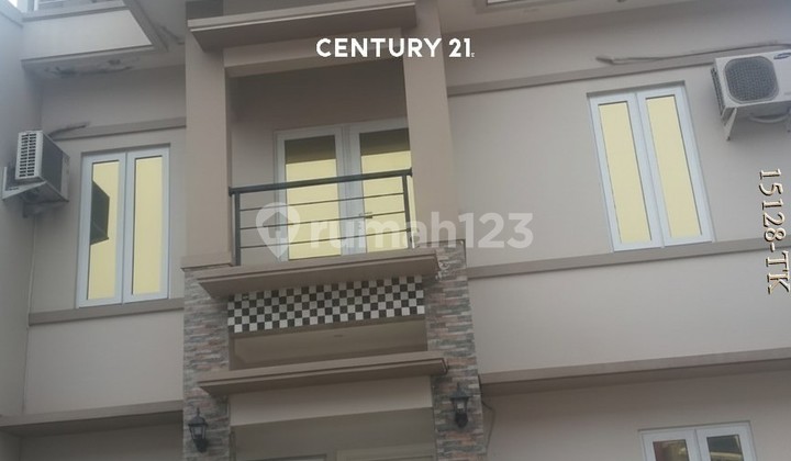 For Sale 3-Story Fully Furnished House in Bintaro