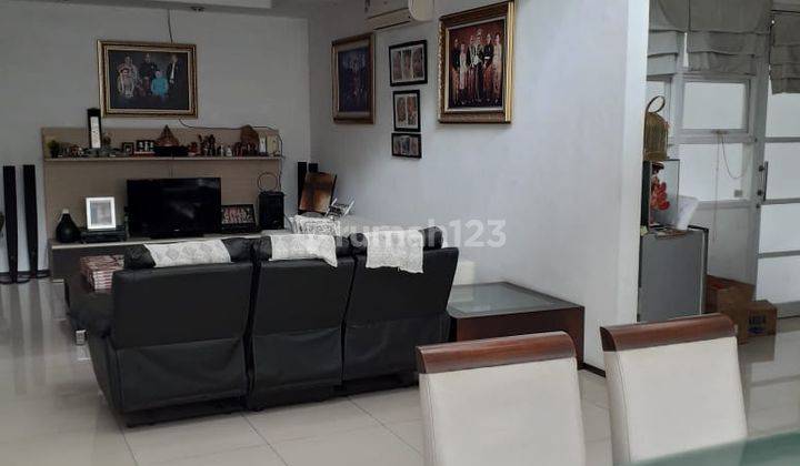 Rumah Minimalis Sirkulasi Udara Bagus Di Sektor 9 Bintaro Jaya Semi Furnished 2