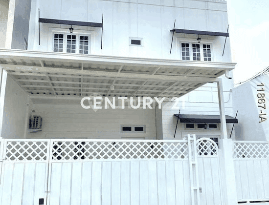 Rumah Cantik Furnished Di Jakarta Selatan Dekat MRT Lebak Bulus 1