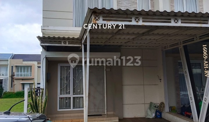 For Sale, Ready-to-Occupy House in Paradise Resort City